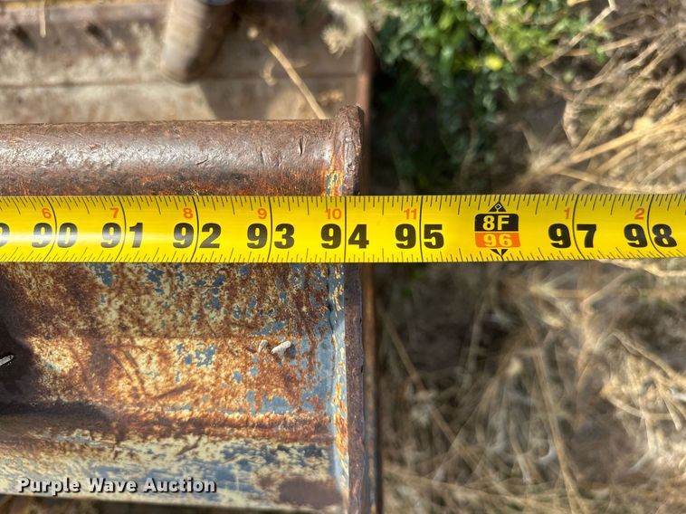 image for item IU9099 2003 Komatsu WB150AWS  backhoe