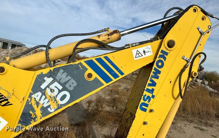 image for item IU9099 2003 Komatsu WB150AWS  backhoe