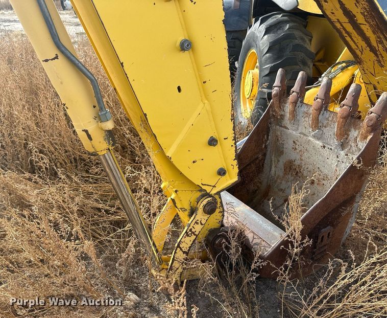 image for item IU9099 2003 Komatsu WB150AWS  backhoe