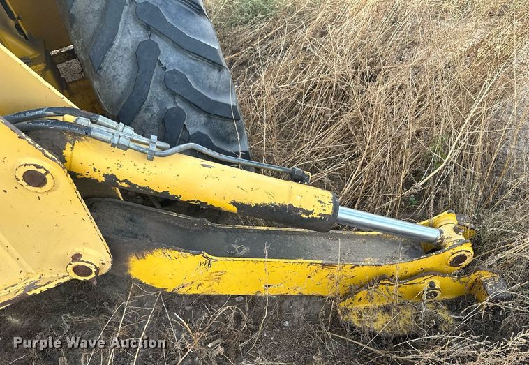 image for item IU9099 2003 Komatsu WB150AWS  backhoe