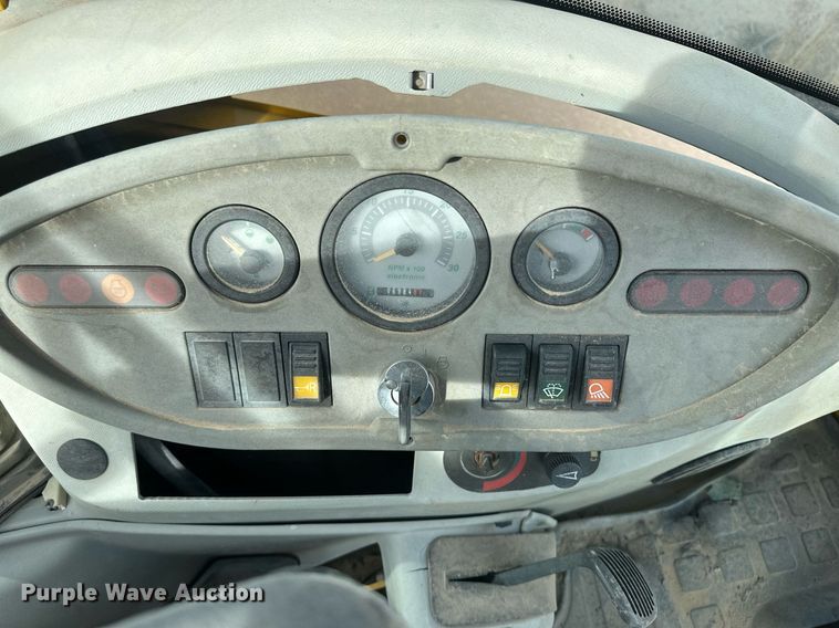 image for item IU9099 2003 Komatsu WB150AWS  backhoe