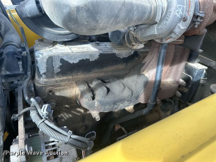 image for item IU9099 2003 Komatsu WB150AWS  backhoe