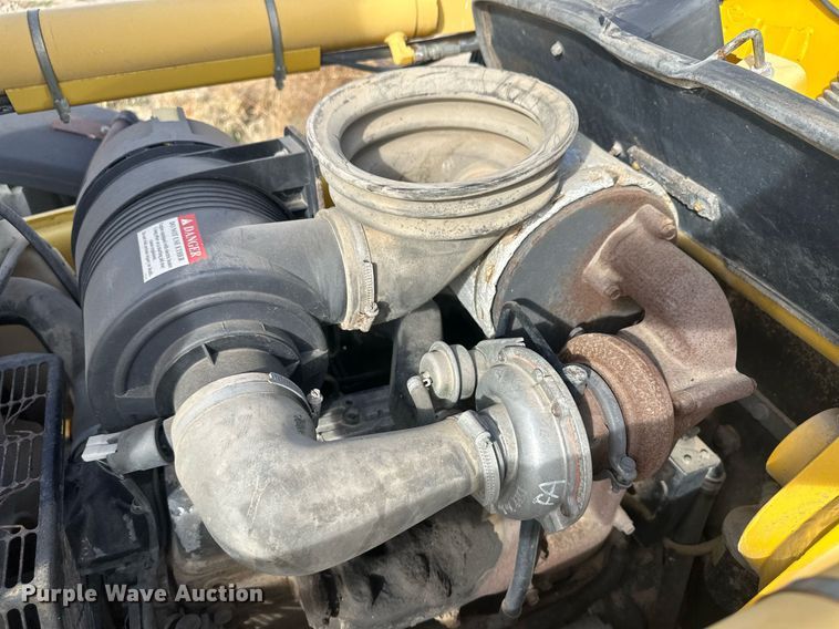 image for item IU9099 2003 Komatsu WB150AWS  backhoe