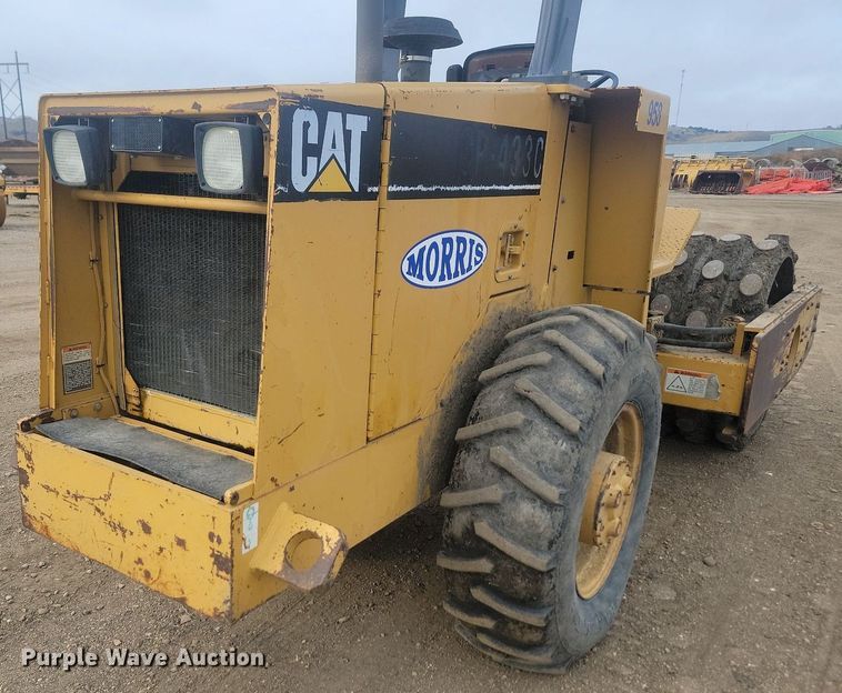 image for item JG9617 1998 Caterpillar CP-433C  single drum vibratory roller