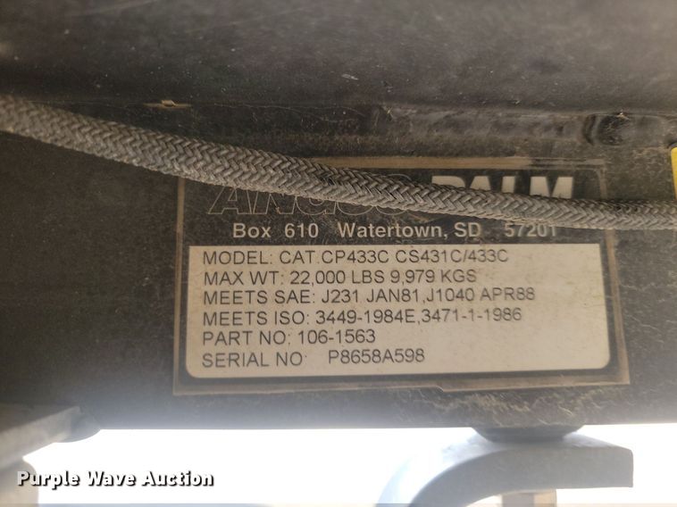 image for item JG9617 1998 Caterpillar CP-433C  single drum vibratory roller