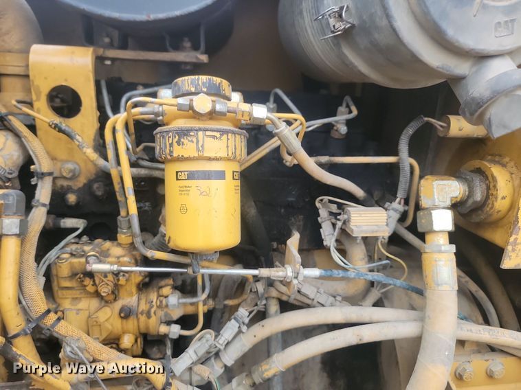 image for item JG9617 1998 Caterpillar CP-433C  single drum vibratory roller