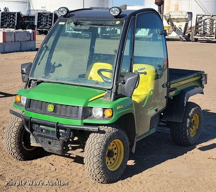 image for item JG9619 John Deere Gator XUV 850D  utility vehicle