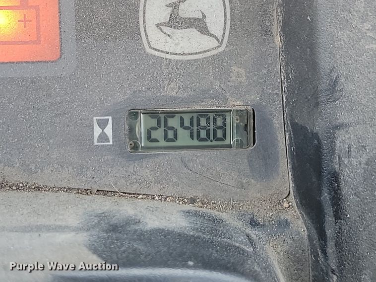 image for item JG9619 John Deere Gator XUV 850D  utility vehicle