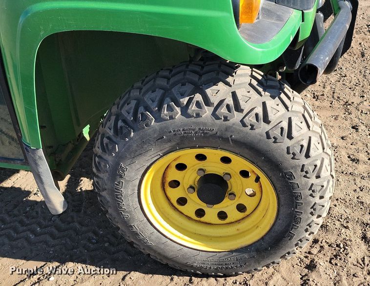 image for item JG9619 John Deere Gator XUV 850D  utility vehicle