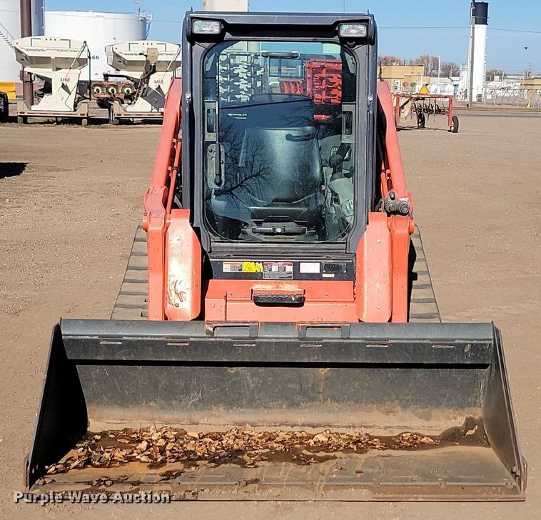 image for item JG9621 Kubota SVL 75-2  tracked skid steer loader