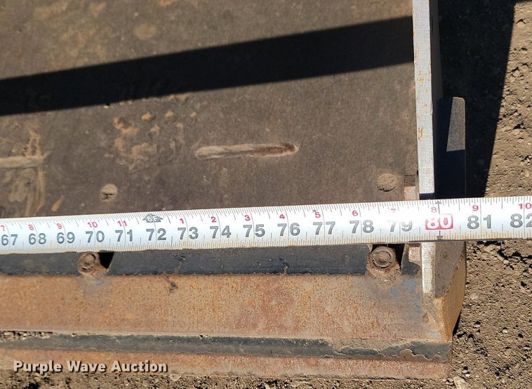 image for item JG9621 Kubota SVL 75-2  tracked skid steer loader