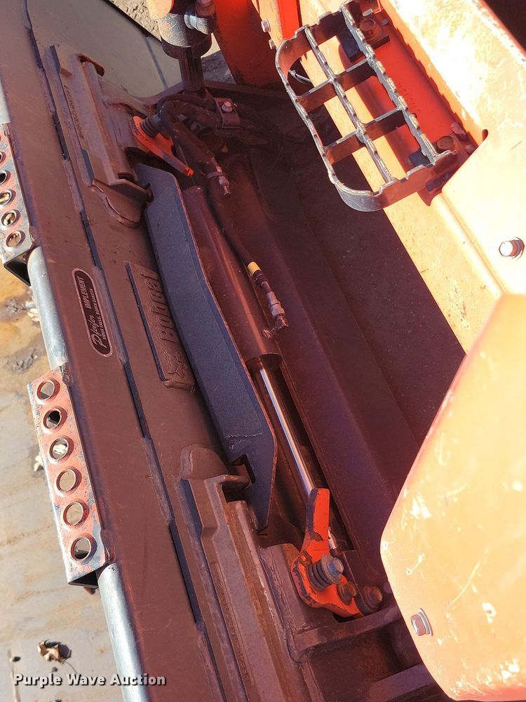 image for item JG9621 Kubota SVL 75-2  tracked skid steer loader