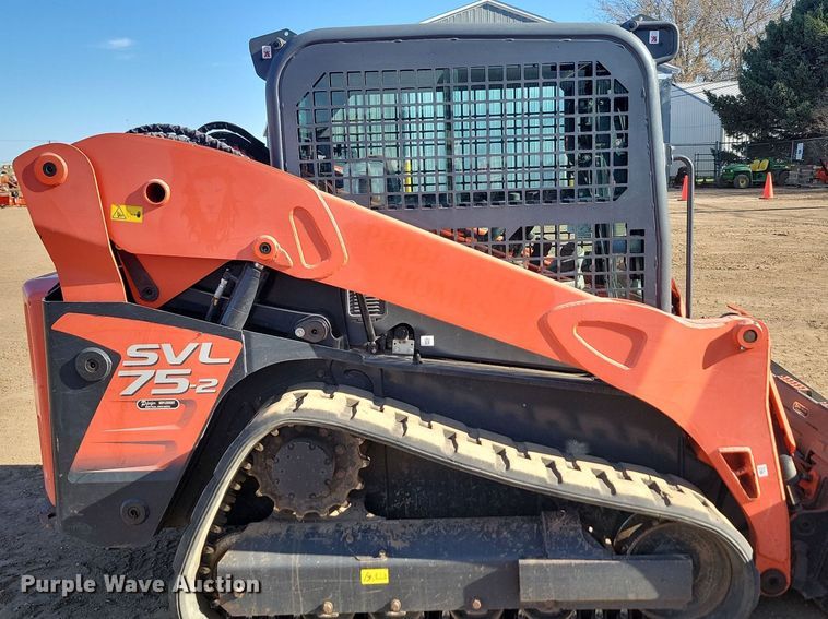image for item JG9621 Kubota SVL 75-2  tracked skid steer loader