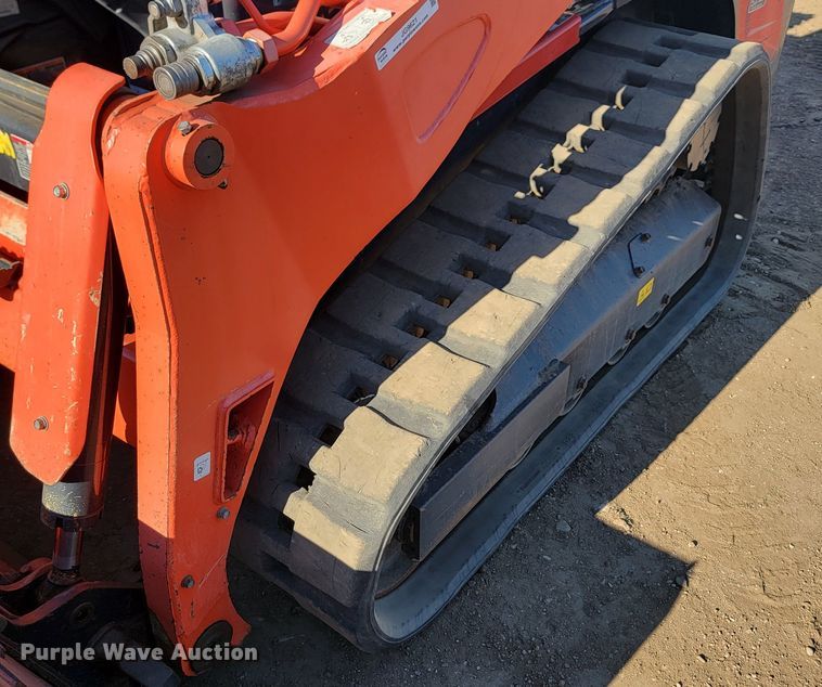 image for item JG9621 Kubota SVL 75-2  tracked skid steer loader