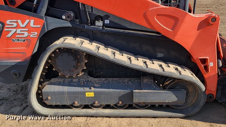 image for item JG9621 Kubota SVL 75-2  tracked skid steer loader