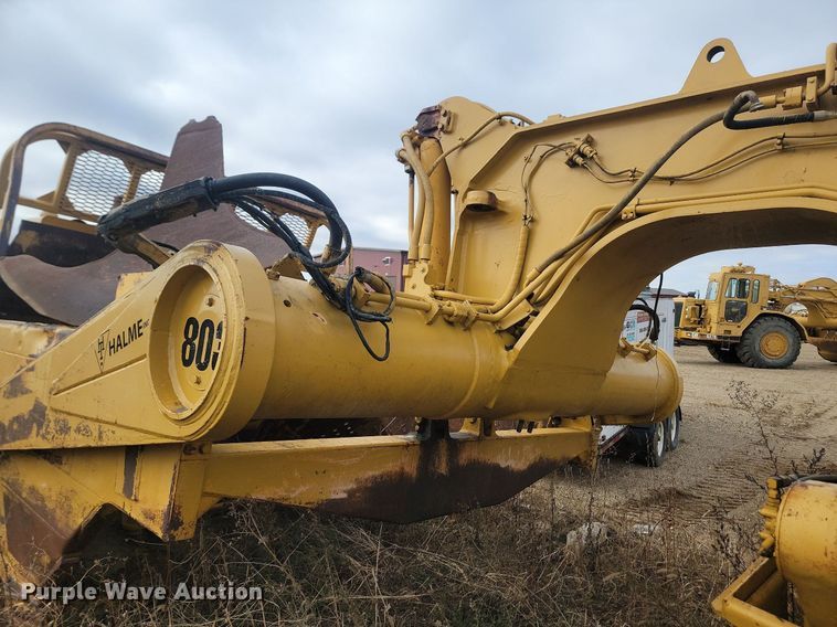 image for item JG9623 1983 Caterpillar 627B  conventional scraper