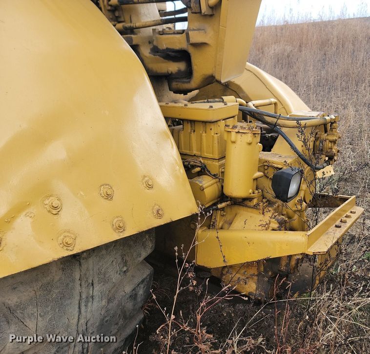 image for item JG9623 1983 Caterpillar 627B  conventional scraper