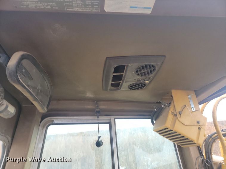 image for item JG9623 1983 Caterpillar 627B  conventional scraper