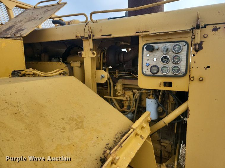 image for item JG9623 1983 Caterpillar 627B  conventional scraper