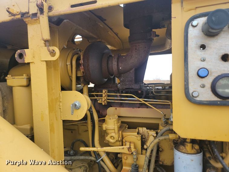 image for item JG9623 1983 Caterpillar 627B  conventional scraper