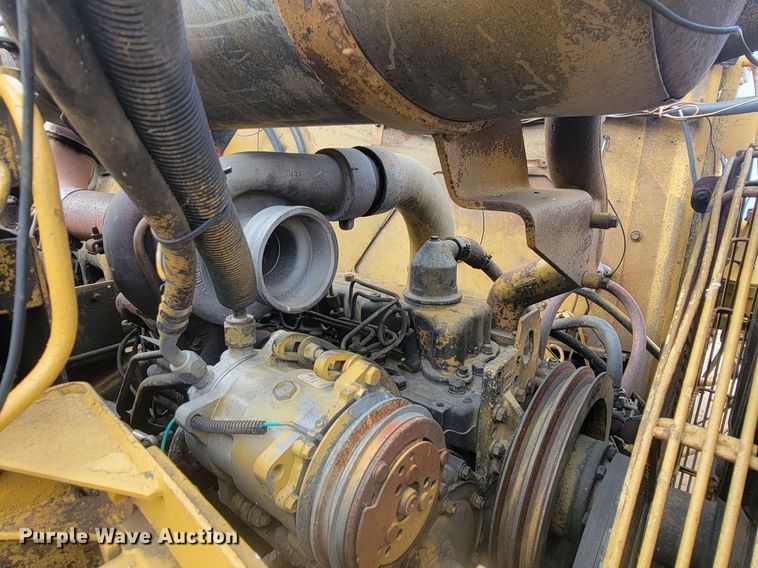 image for item JG9623 1983 Caterpillar 627B  conventional scraper