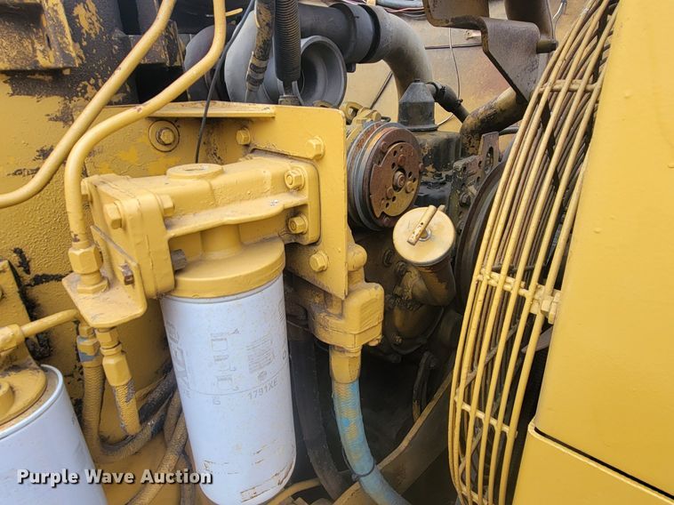 image for item JG9623 1983 Caterpillar 627B  conventional scraper