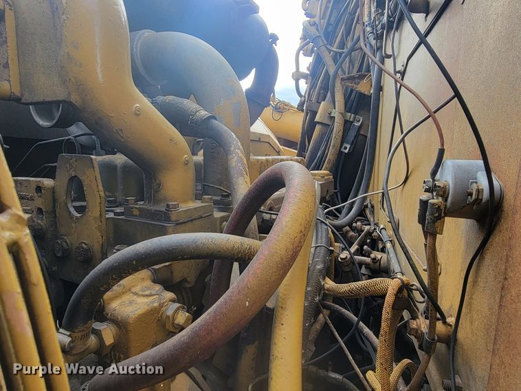 image for item JG9623 1983 Caterpillar 627B  conventional scraper