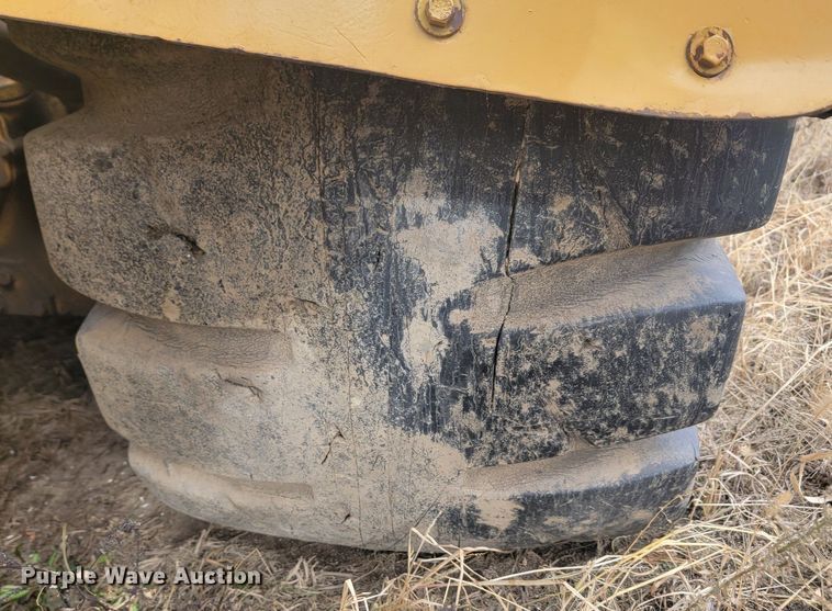 image for item JG9623 1983 Caterpillar 627B  conventional scraper