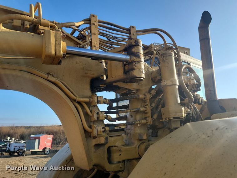 image for item JG9624 1978 Caterpillar 627B  conventional scraper