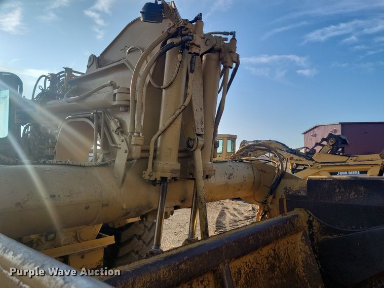 image for item JG9624 1978 Caterpillar 627B  conventional scraper