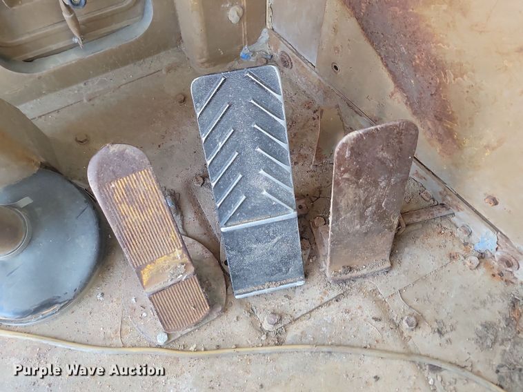 image for item JG9624 1978 Caterpillar 627B  conventional scraper