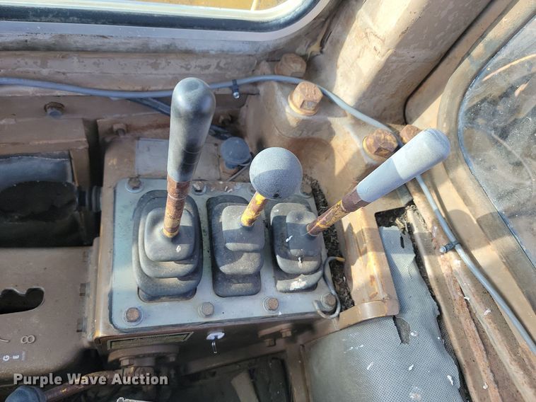 image for item JG9624 1978 Caterpillar 627B  conventional scraper