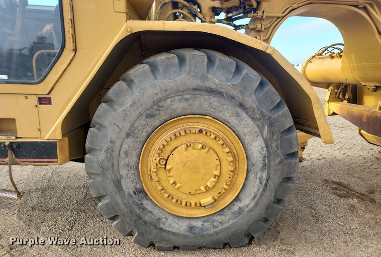 image for item JG9624 1978 Caterpillar 627B  conventional scraper