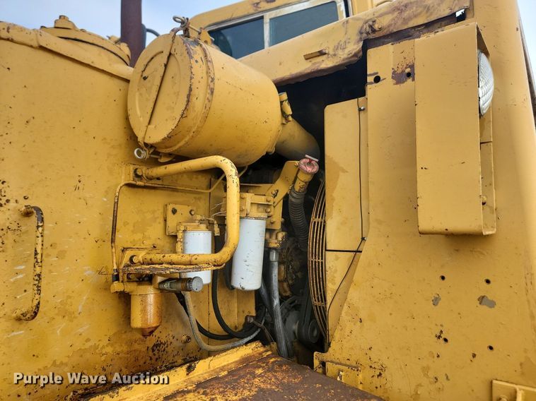 image for item JG9625 1982 Caterpillar 627B  conventional scraper