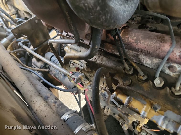 image for item JG9625 1982 Caterpillar 627B  conventional scraper