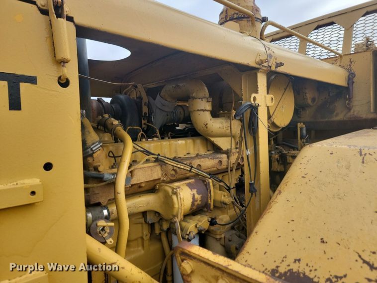 image for item JG9625 1982 Caterpillar 627B  conventional scraper