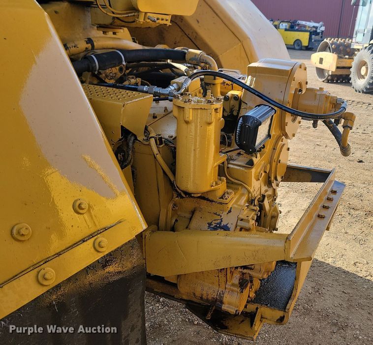 image for item JG9626 1989 Caterpillar 627E  conventional scraper