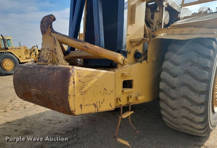 image for item JG9626 1989 Caterpillar 627E  conventional scraper