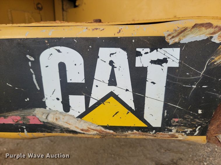 image for item JG9626 1989 Caterpillar 627E  conventional scraper