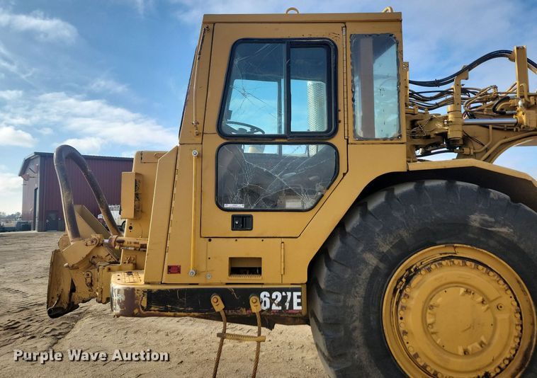 image for item JG9626 1989 Caterpillar 627E  conventional scraper