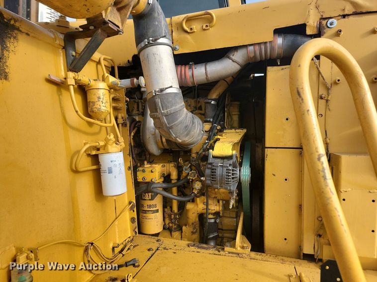 image for item JG9626 1989 Caterpillar 627E  conventional scraper