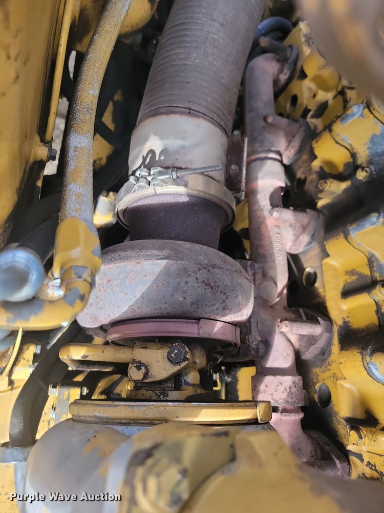 image for item JG9626 1989 Caterpillar 627E  conventional scraper
