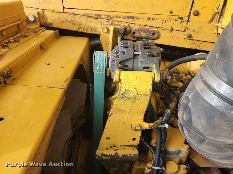 image for item JG9626 1989 Caterpillar 627E  conventional scraper