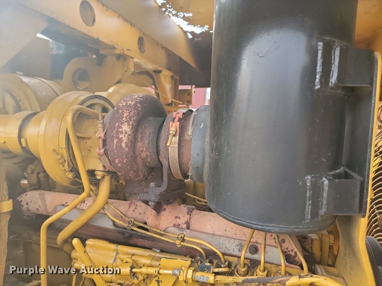 image for item JG9626 1989 Caterpillar 627E  conventional scraper