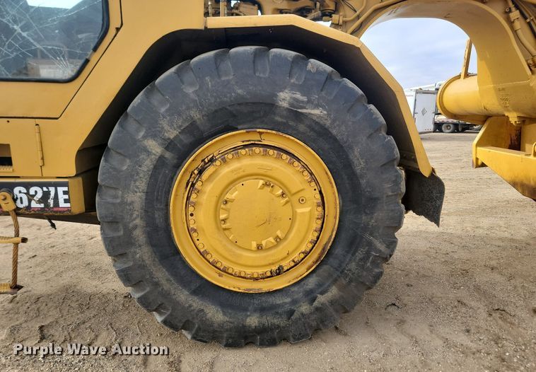 image for item JG9626 1989 Caterpillar 627E  conventional scraper