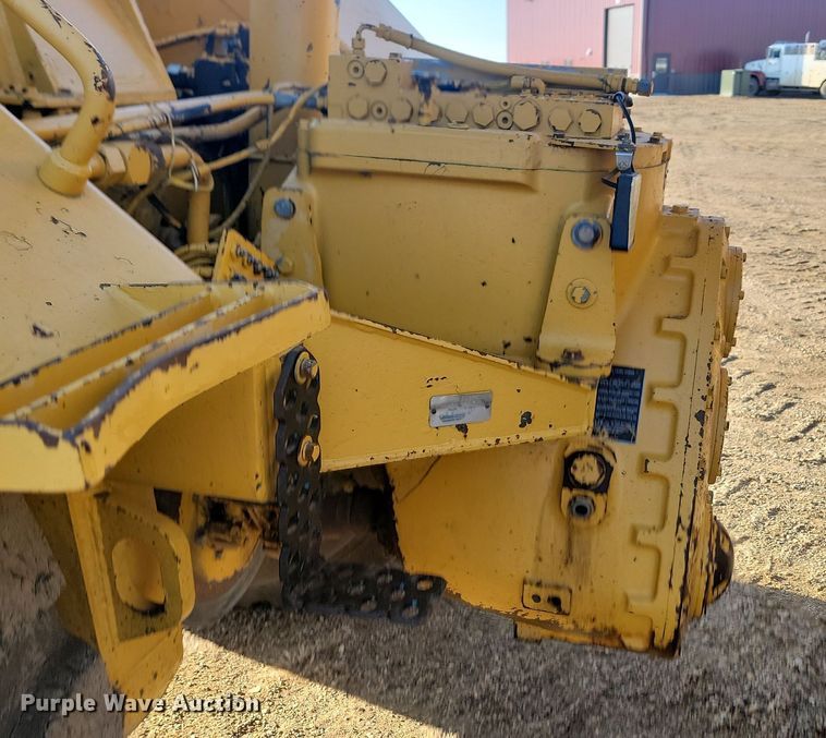 image for item JG9627 1995 John Deere 862B  elevating scraper