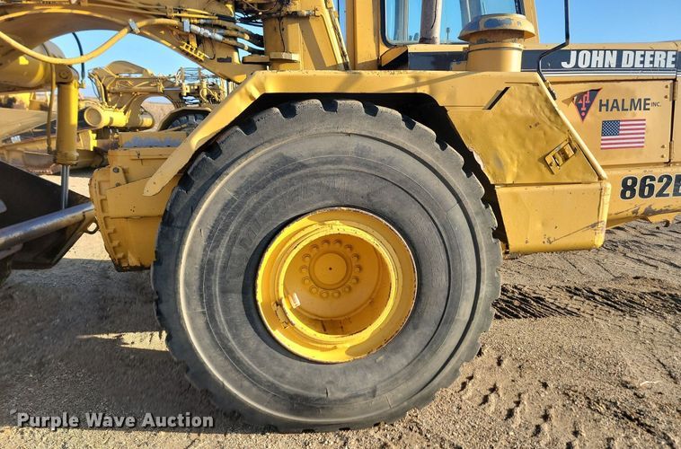 image for item JG9627 1995 John Deere 862B  elevating scraper