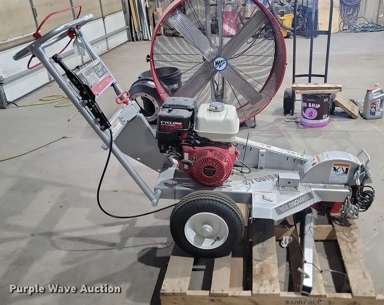 image for item JG9631 Dosko 337-13HC  stump grinder