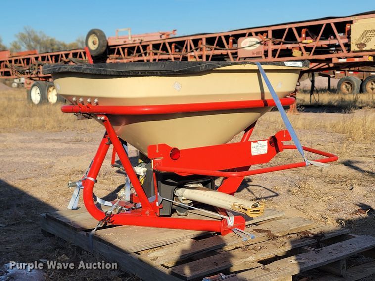 image for item JG9638 Vicon  spreader