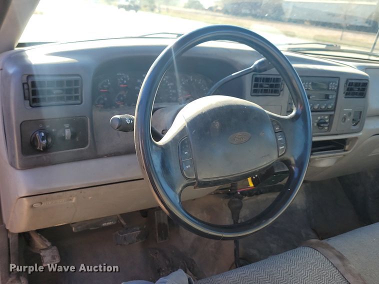 image for item JG9651 1999 Ford F250 Super Duty  pickup truck